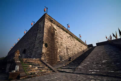 Zhonghua Gate