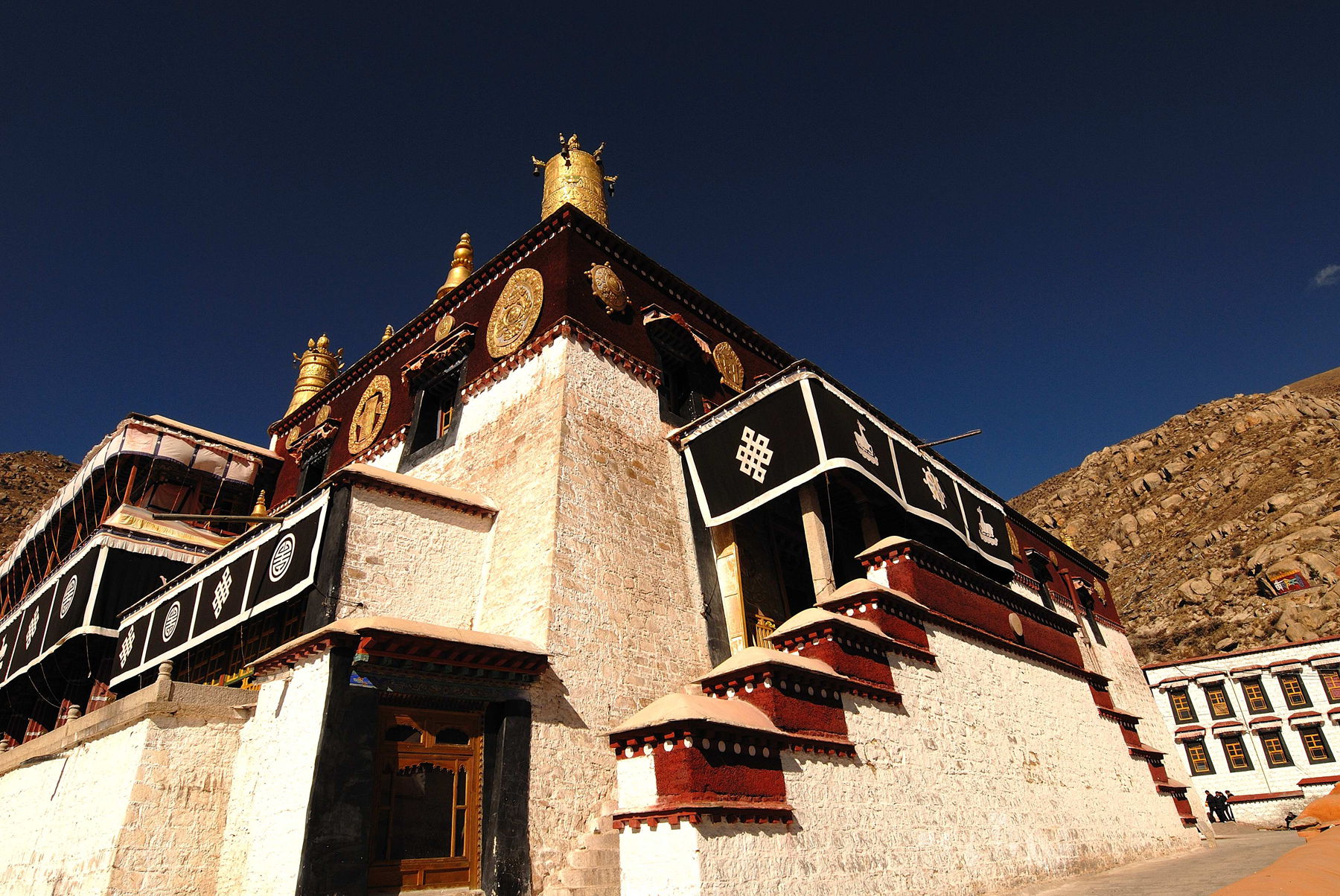 China_Tours_Drepung_Monastery.jpg