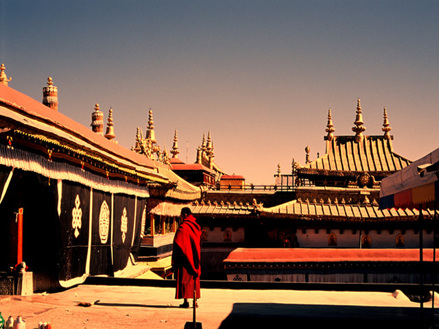 China_Private_Tour_Jokhang_Temple.jpeg