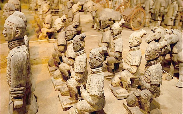 Suzhou_Tours_Suzhou_China_Tours_Terracotta_Warriors.jpg