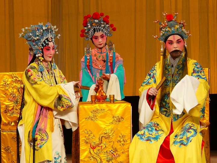 Suzhou_Kun_Opera.JPG