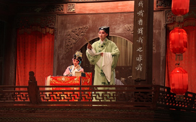 Suzhou_Night_Tour_Kunqu_Opera.jpg