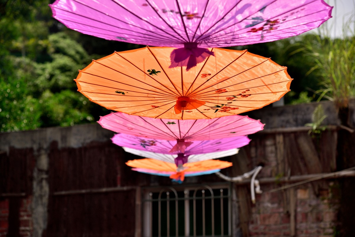 China_Tours_Paper_Umbrella2.jpg