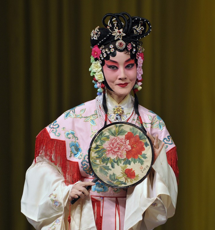 Chinese_Opera_Beijing_Opera_DAN.jpg