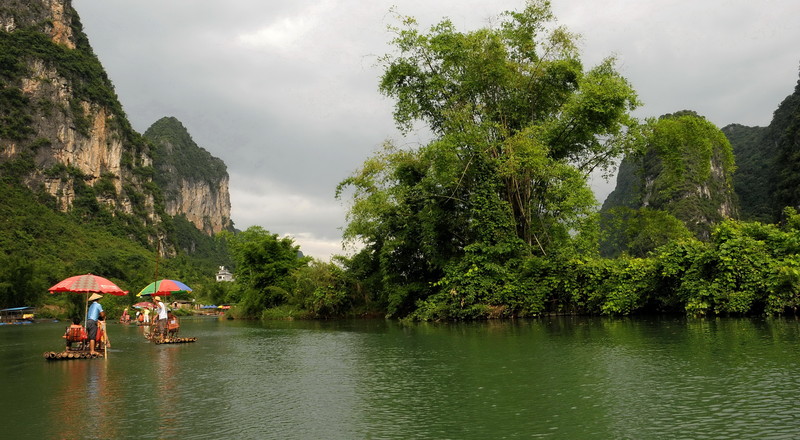 Guilin_City_Guilin_Tour_Guide_Guilin_Information_Guilin_Day_Tour_Guilin_Highlights_Yulong_River_02.jpg