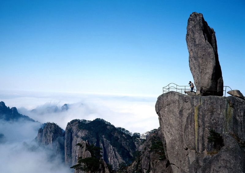 Huangshan_Tours_Mt_Huang_Private_Tours_Huangshan_Attractions_Huangshan_Day_Tour_from_Shanghai_By_Train_Yellow_Mountain_02.jpg