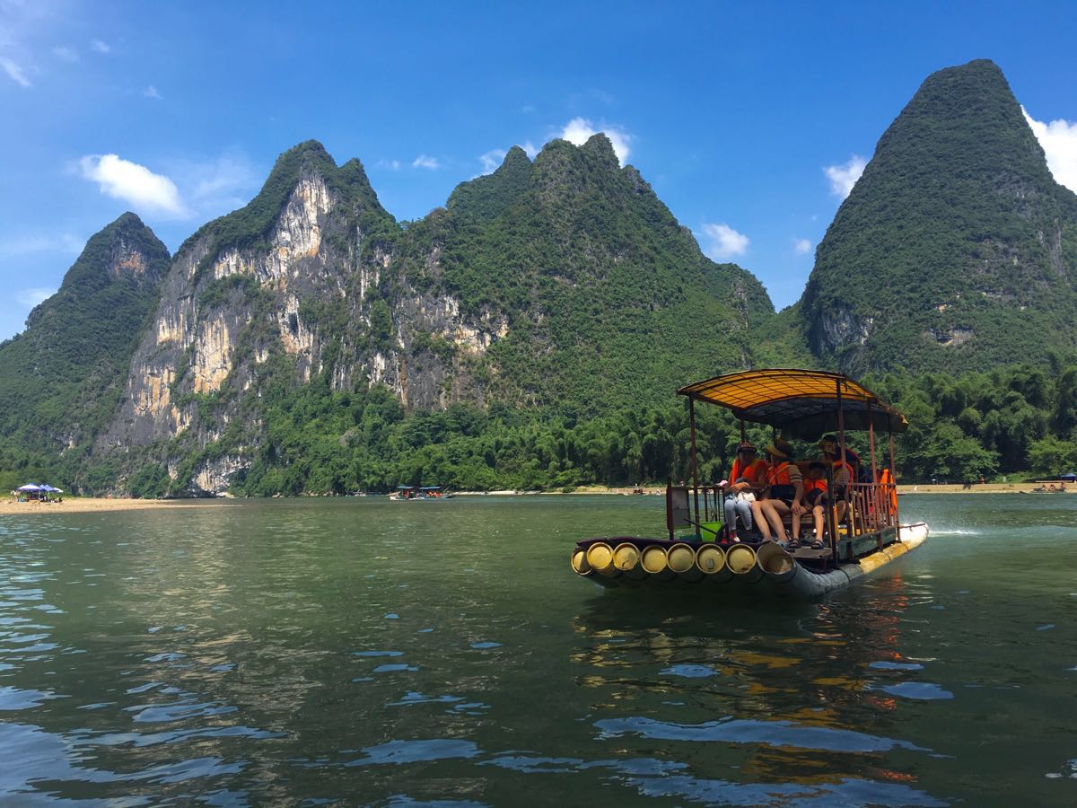 China_Tours_Guilin_Highlights_Li_River_02.jpg