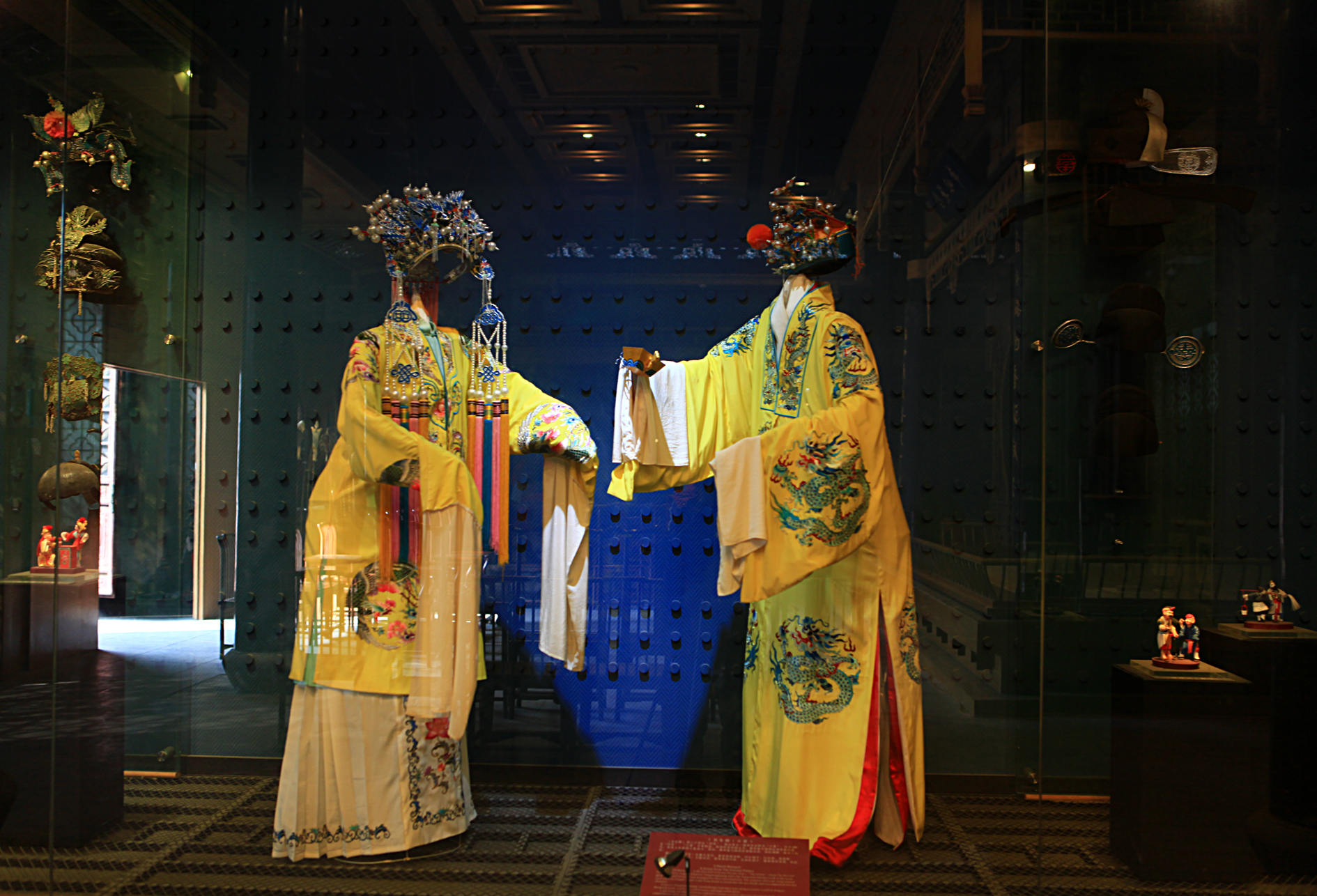 Suzhou_Private_Tours_Suzhou_Travel_Guide_Suzhou_Attractions_Suzhou_Opera_Musuem1.jpg