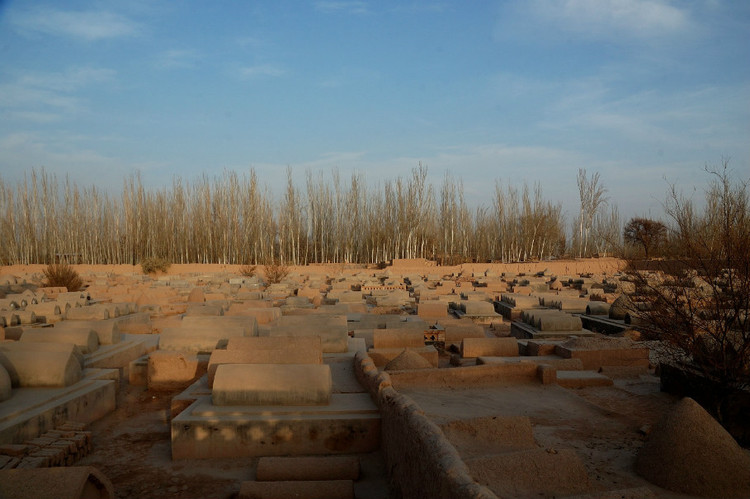 Suzhou_China_Tours_Kashar_ Abakh_Khoja_Tomb.jpg