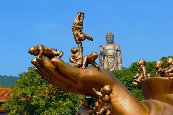 Suzhou side tour wuxi private tour wuxi attraction Lingshan_Buddha.jpg