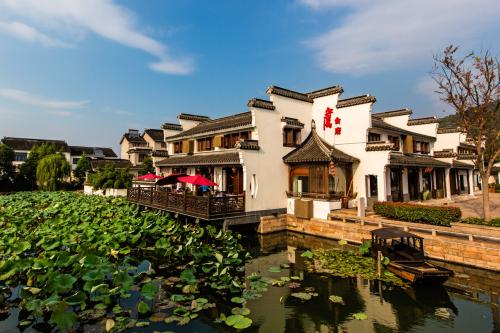 Suzhou Private Tour Suzhou Travel Guide Suzhou attractions Luxiang Ancient Village.jpg