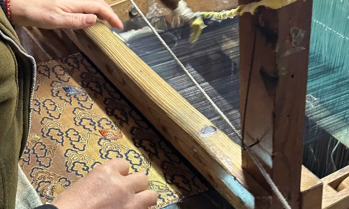 Song-Brocade-looms