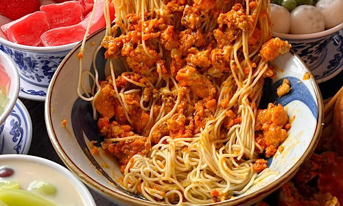 Crab-roe-noodles