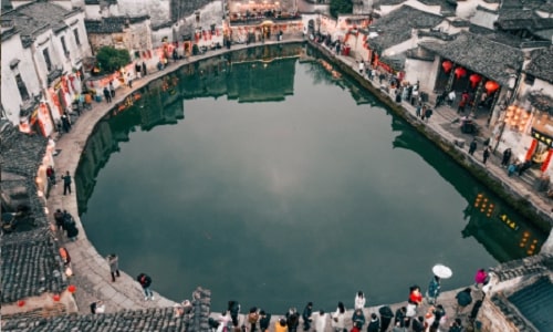 moon-pond