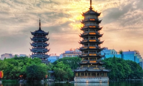 Sun-and-Moon-Twin-Pagodas-guilin