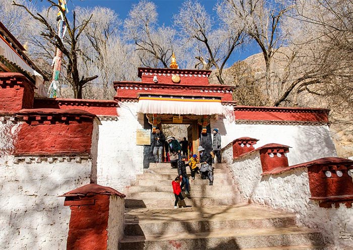 Sera-Monastery