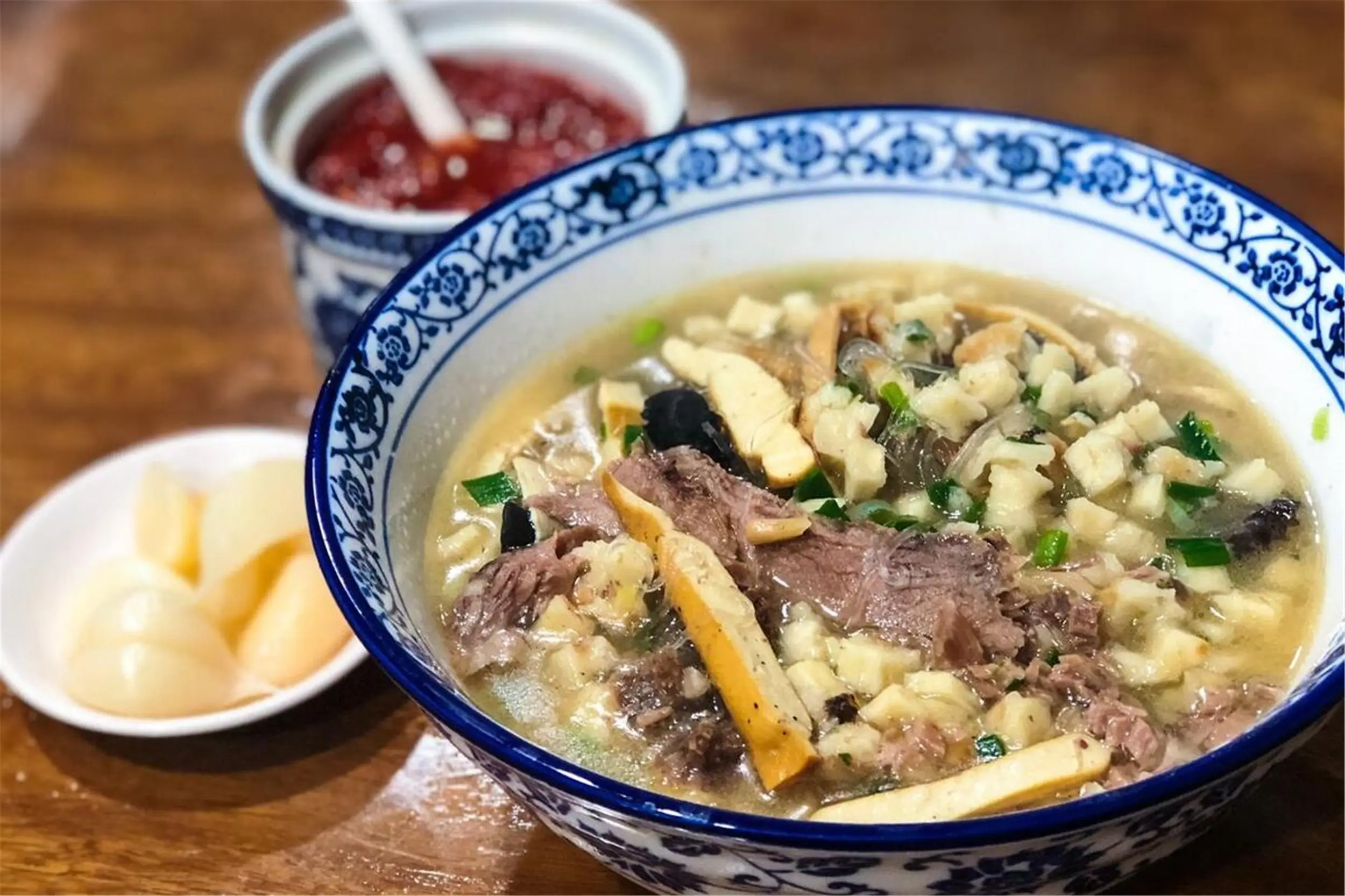 Yangrou-Paomo