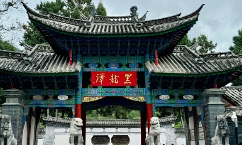 black-dragon-pond-lijiang