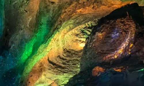 yellow-dragon-cave