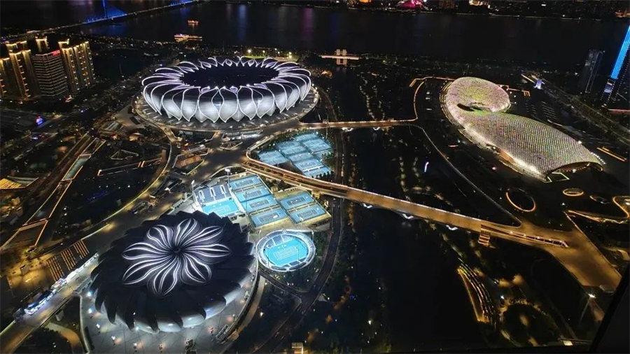 Qianjiang-New-City-Light-Show6