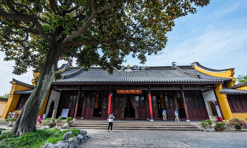 Ancient-Bronze-Buddha-Hall3