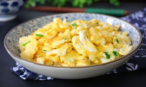 Silver-Fish-with-Eggs-1