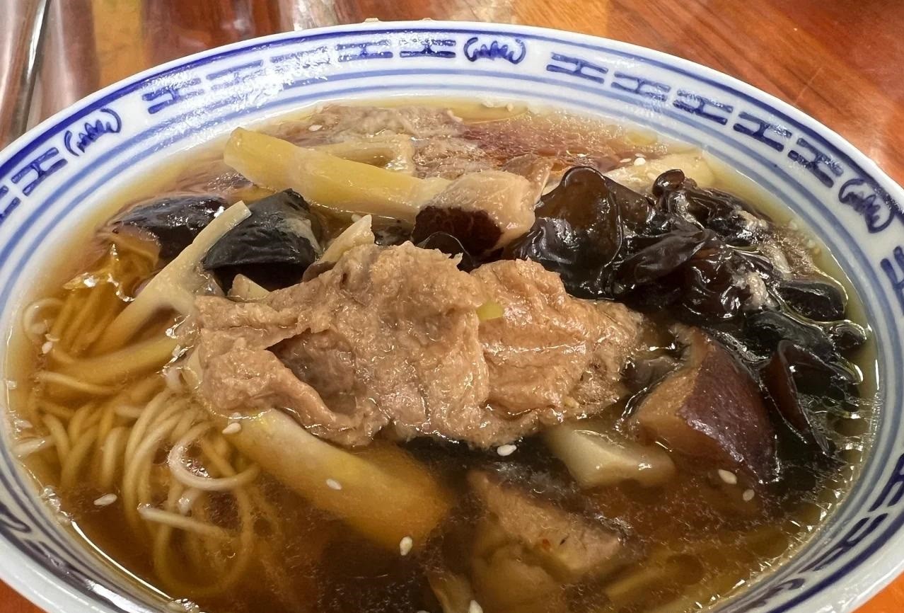 Lingshan Vegetarian Noodles Lingshan Vegetarian Noodles