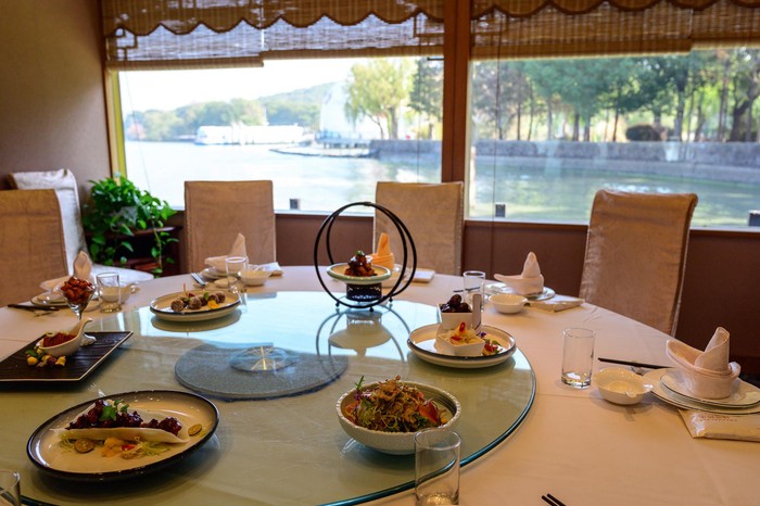 Taihu Boat Cuisine Feast Taihu Boat Cuisine Feast